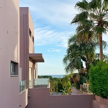 Diana House 아파트 *